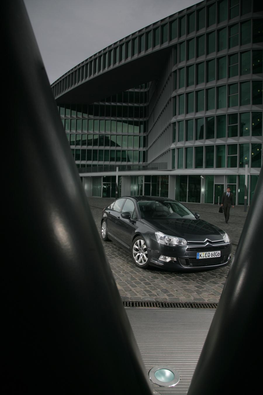  Citroen C5 2007 года  (фото 21 из 133)